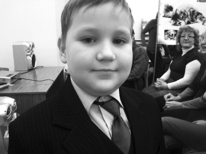 Самый юный участник акции Виталий Васильев из 1«Б».