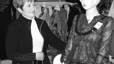 Алла Затуленко теперь одевает местных модниц.