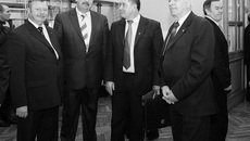 Большинству глав районных администраций 14 марта предстоит пройти проверку на доверие своих избирателей.