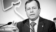 Владимир Никонов во время пресс-конференции.