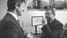 Павел Нефедов (слева) Евгению Загороднову: «Главное — чтобы идея была действительно стоящая».