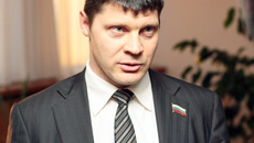 Вел разговор руководитель группы, депутат областного Совета Валентин Сичкарев.