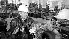 Василий Юрченко остался доволен увиденным на заводе.