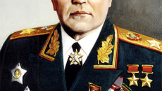 Дважды Герой Советского Союза маршал Малиновский.