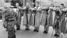 Противогазы — не для развлечения.
