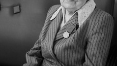 Вера Дмитриевна Игнатенко только что награждена юбилейной медалью «65 лет Победы в Великой Отечественной войне».