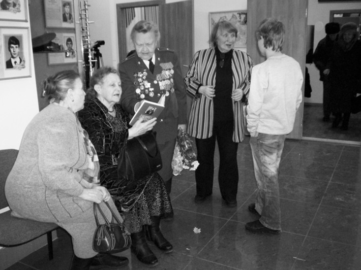 Каждое такое мероприятие — еще один повод для ветеранов встретиться и пообщаться.