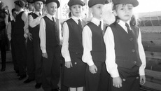 Самые маленькие участники соревнований — младшая группа детского дома № 9.