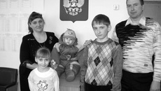 Семья Мазневых в полном составе.