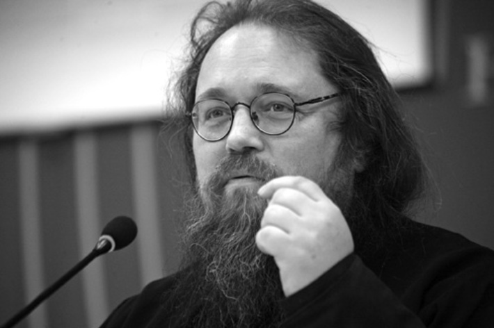 Протодиакон Андрей Кураев подчеркнул недопустимость критики чужих религиозных убеждений.