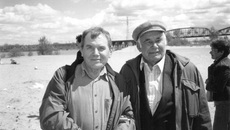 С Василием Песковым на обском острове Кораблик после вручения премии его имени.