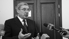 Губернатор Виктор Толоконский отвечает на вопросы журналистов.