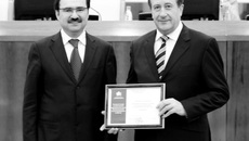 Председатель правления ПФР А. В. Дроздов и управляющий Отделением ПФР по Новосибирской области И. Г. Мороз.