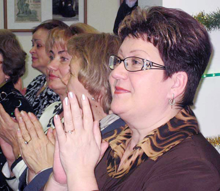 Наталья Ярославцева на концерте самодеятельных артистов.