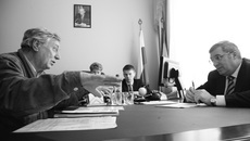 На приеме — Петр Анофриков.