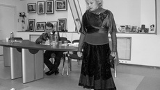 Стихи Твардовского читает поэт Лидия Ливнева.