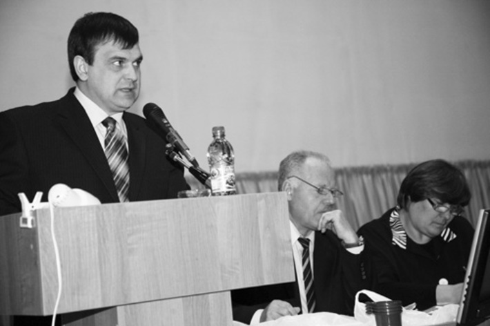 Выступает Владимир Павленко.