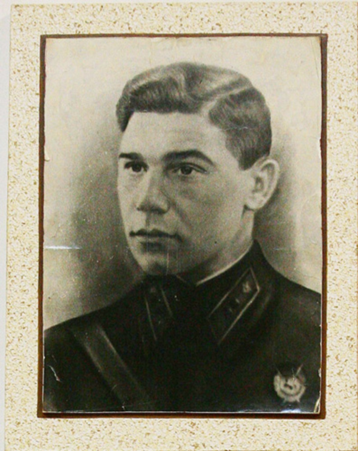 Таким — навеки 25-летним — остался в истории Николай Аргунов.