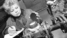Счетчики нужно ставить и общие, и индивидуальные, чтобы не возникало вопросов, за какой объем потребленной энергии нужно платить.