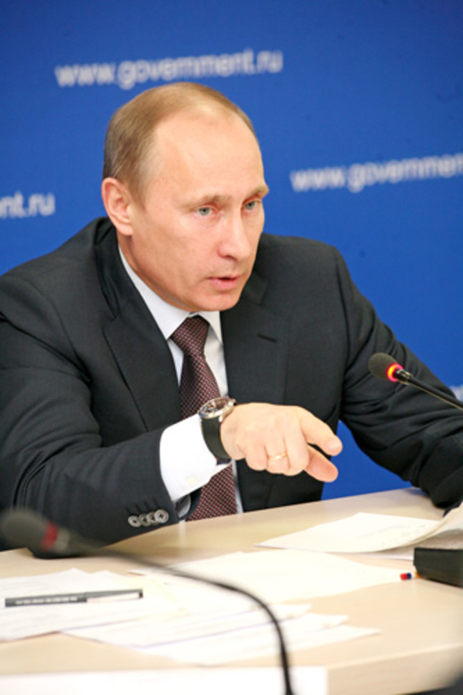 Владимир Путин: «Вкладывая огромные средства в высшую школу, государство вправе ждать и соответствующего КПД её деятельности в инновационной сфере».