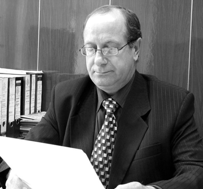 Владимир Шмидт.