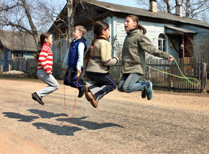 На переменке в сельской школе. <a href=http://www.spb-Foto.ru>Фотограф Григорьев В.<a>