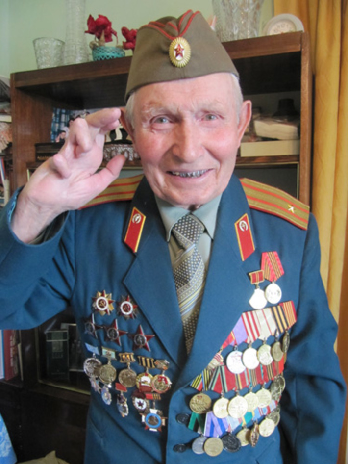 Степан Костенко: «Честь имею!»