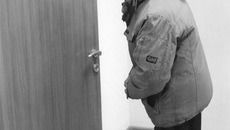 Вот и нужный кабинет. (Клиентская служба управления Пенсионного фонда РФ в Кировском районе.) Фото Бориса МОСКВИНА.