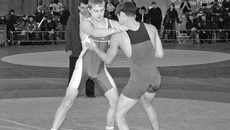 Артем Антоненко (слева).