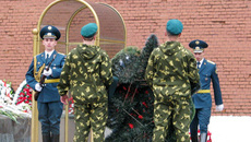 Москва, возложение венка к могиле Неизвестного солдата.