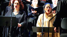 Исполняется хоровая опера «Боярыня Морозова». Фото Виктора ДМИТРИЕВА.