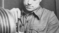 Александр Рыжов на рабочем месте.