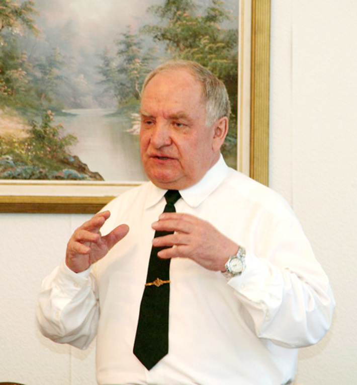 Николай Савченко не из тех людей, которые любят сидеть без дела.