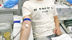 Владимир Кузнецов, системный администратор газеты «Советская Сибирь», участвует в таких акциях со студенческих лет.