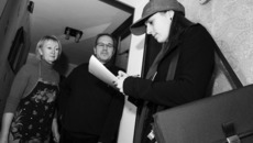 Переписчик постучится в вашу дверь.