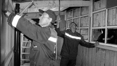 Сотрудники Новосибирского линейно-производственного управления магистральных газопроводов ООО «Газпром трансгаз Томск» Владимир Крауз и Вадим Анпилов – мастера на все руки.