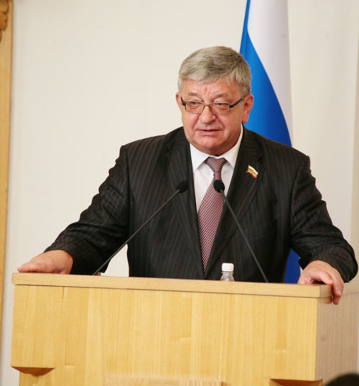 Выступает Алексей Беспаликов.