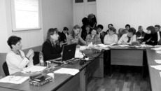 На курсах повышения квалификации.