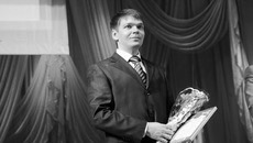 На концерте, посвящённом Дню российской почты, Александр Мукосеев в роли военного почтальона удивил зрителей своей артистичностью.