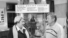 Научный сотрудник Ольга Нагайцева и директор музея Александр Архипов.