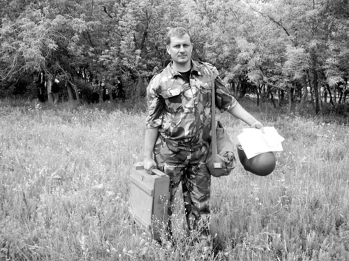 Александр Разинков — руководитель детского военно-патриотического клуба «Барракуда» при погранотделе в городе Карасуке.