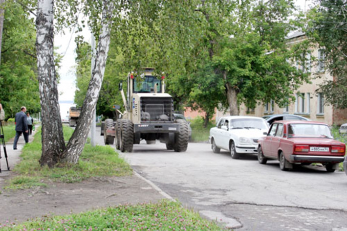 Дороги в микрорайоне ОбьГЭСа.