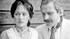 Лариса Гузеева и Никита Михалков в фильме «Жестокий романс».