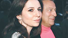 Алиса с отцом Геннадием Хазановым.