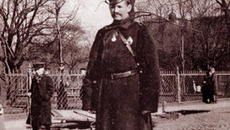 В дореволюционной России на страже закона стояли полицейские, а общественный порядок охраняли городовые (на снимке). Возможно, вскоре все вернется на круги своя.