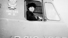 Машинист всегда на своем месте. Всех видит, всё замечает...