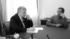 Алексей Беспаликов решает проблемы пенсионера Ивана Тимошенко и его соседей по станции Крахаль.