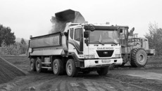 Щебеночный карьер в поселке Горном.