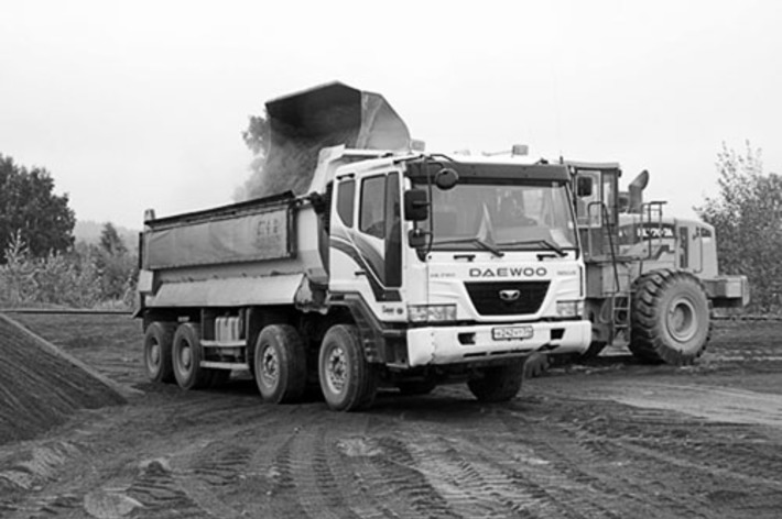 Щебеночный карьер в поселке Горном.