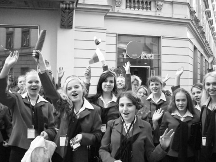Участники «Кантилены» на хоровом параде в Граце, Австрия, в 2008 году.